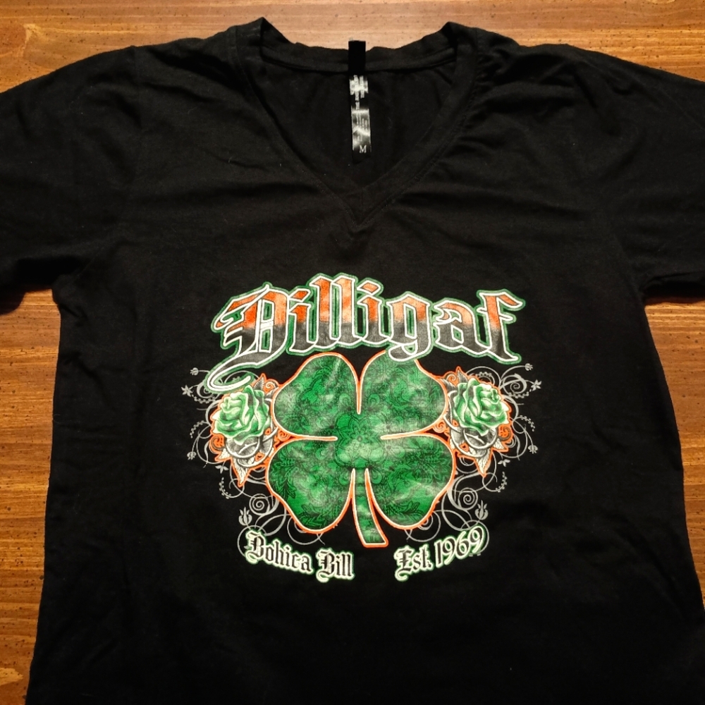 DILLIGAF IRISH ATTITUDE T-SHIRT - Women's Medium // Bohica Bill Double Sided Tee